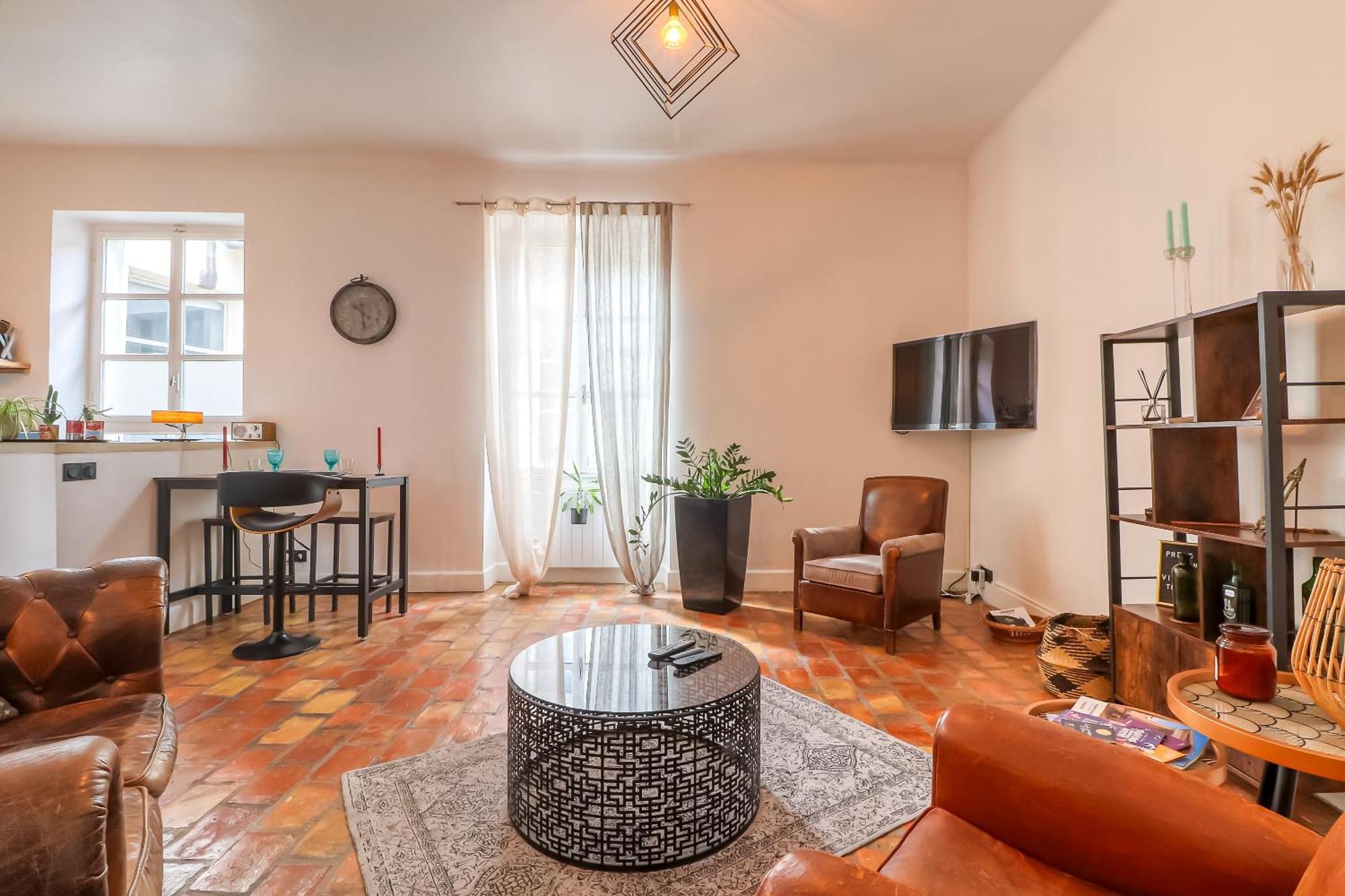 Le Vintage, Appart,Hotel Particulier, Centre Nimes Maisoncarreeconciergerie Luaran gambar